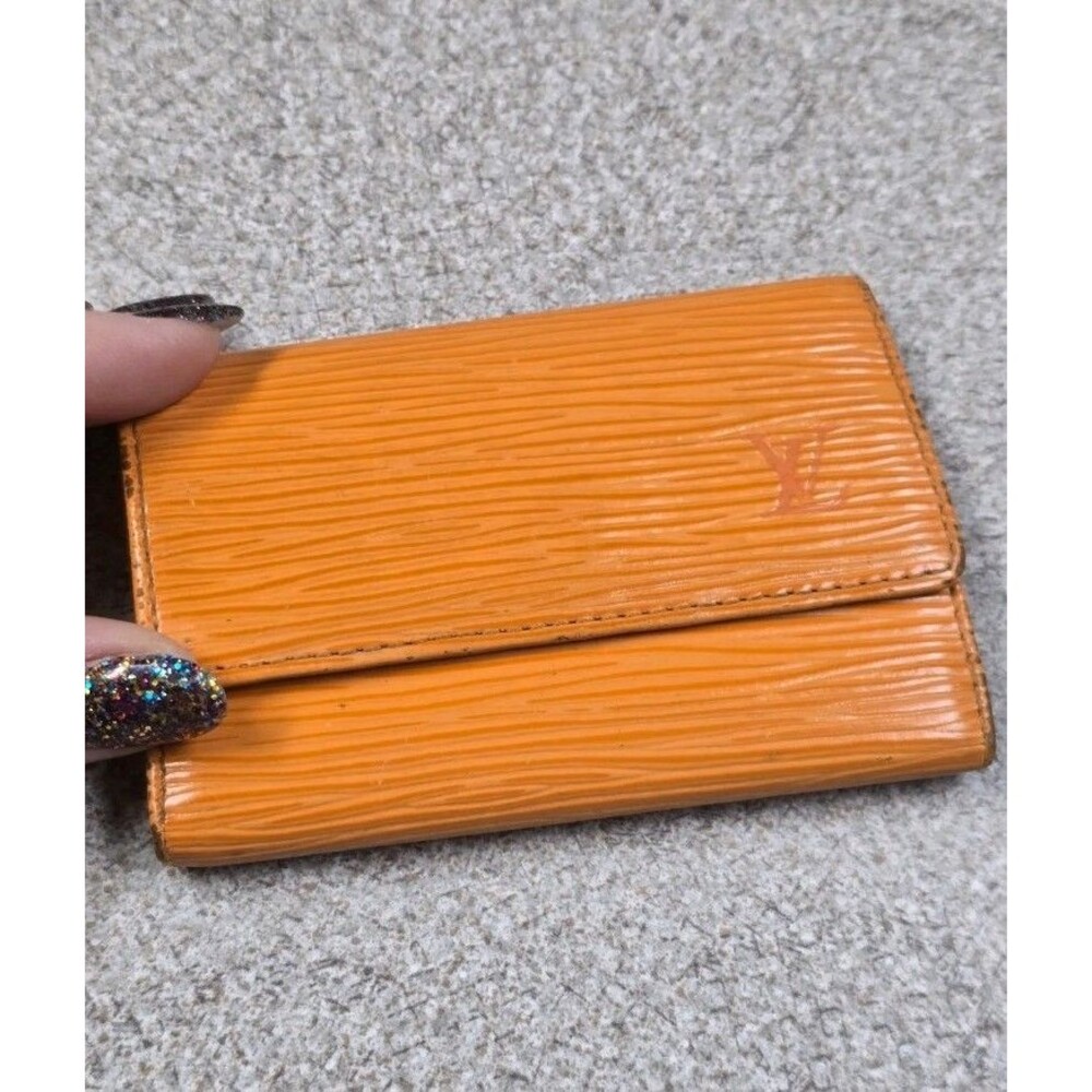 Louis Vuitton Orange Epi Leather 6 Key Holder Case Authentic